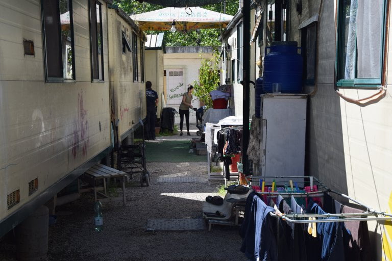 SUPERARE I CAMPI ROM