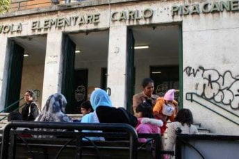 MIGRANTI, A ROMA E NEL LAZIO LA SOCIETÀ CIVILE INTEGRA, LE POLITICHE ESCLUDONO