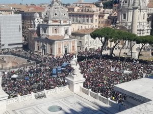 Global Strike a Roma