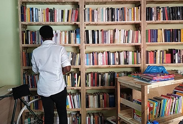 la Casa dei Libri Senza Prezzo