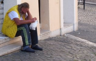 i poveri a pagare
