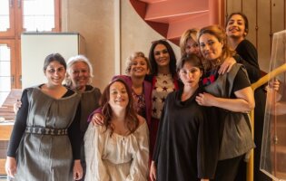 le donne del muro alto