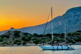 CONTRO DIZIONARIO DEL CONFINE. PAROLE ALLA DERIVA NEL MEDITERRANEO CENTRALE