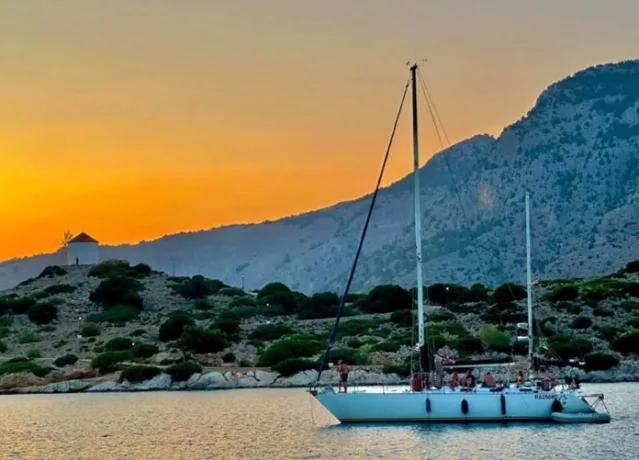 CONTRO DIZIONARIO DEL CONFINE. PAROLE ALLA DERIVA NEL MEDITERRANEO CENTRALE