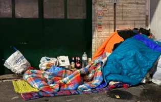 ROMA. TUTTI CONTANO, IL CENSIMENTO ISTAT-FIO.PSD DELLE PERSONE SENZA DIMORA A CENTOCELLE-ALESSANDRINO. GRAMMATICO: «SORPRESO DA TANTA MOBILITAZIONE»