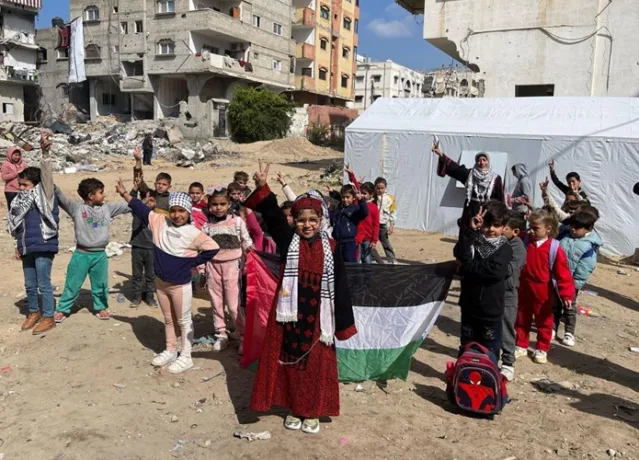 UNA RETE CHE CURA PER GAZA: «SCEGLIAMO DI ESSERE COLLETTIVITÀ COME ATTO RADICALE»