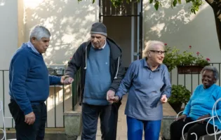 VIVERE INSIEME PER NON INVECCHIARE DA SOLI. A ROMA IL PRIMO FESTIVAL DEL CO-HOUSING