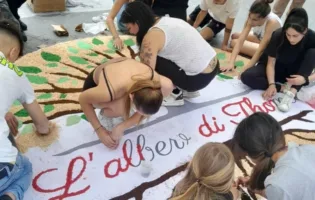 L’ALBERO DI THOMAS, QUANDO VINCE L’AMORE