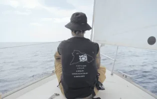 DALLA TERRA AL MARE, IMMAGINI DI UN’UMANITÀ CHE STA CAMBIANDO