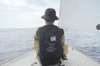 DALLA TERRA AL MARE, IMMAGINI DI UN’UMANITÀ CHE STA CAMBIANDO