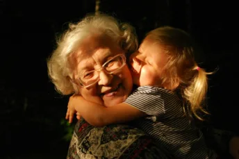 LA DEMOGRAFIA CAMBIA LA SOCIETÀ